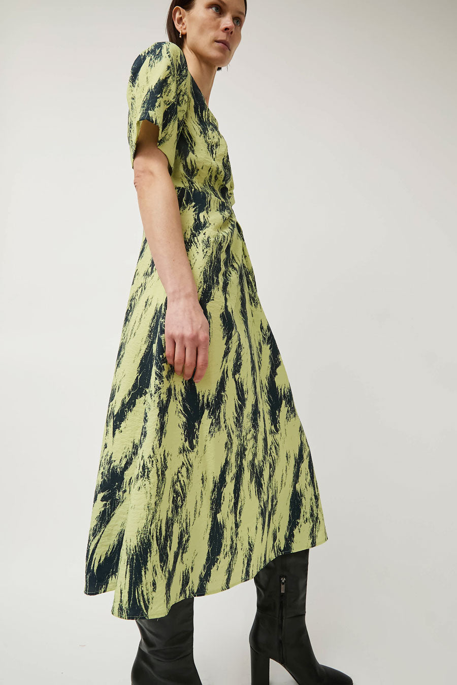 No.6 Rory Dress in Lemon and Navy Brushstroke