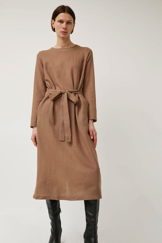 slim fit dress slacks No.6 Simone Dress in Tan Tan / S
