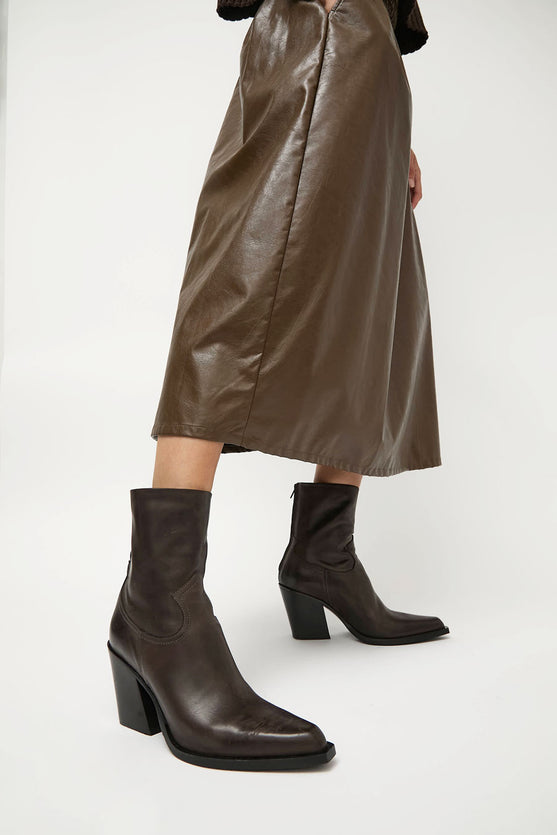 No.6 Zip Up Western Boot in Espresso