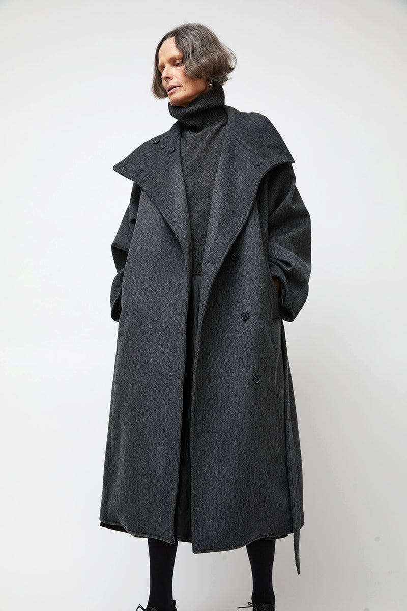 No.6 Bridge Coat in Charcoal