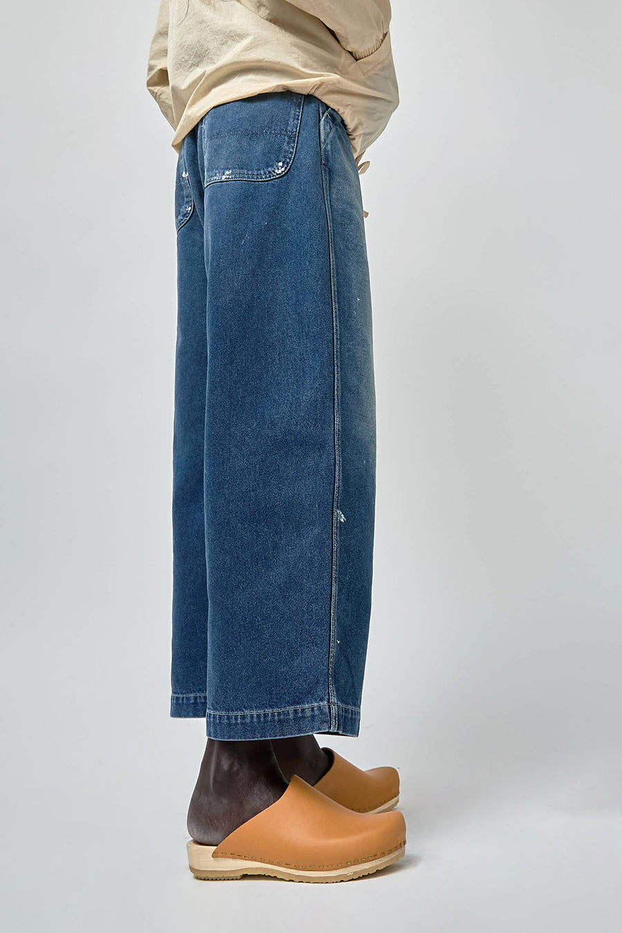 No.6 Contour Clog on Flat Base in Sunflower