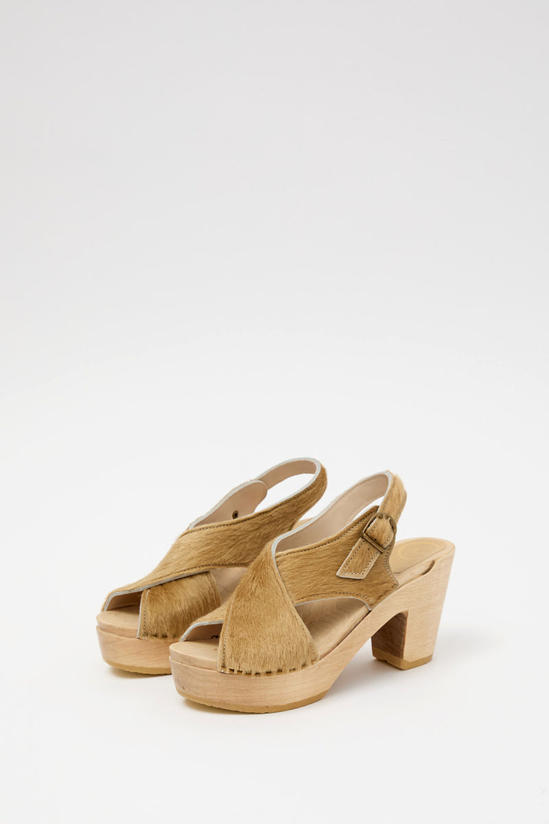 No.6 Crossover Clog on Platform in Golden Pony