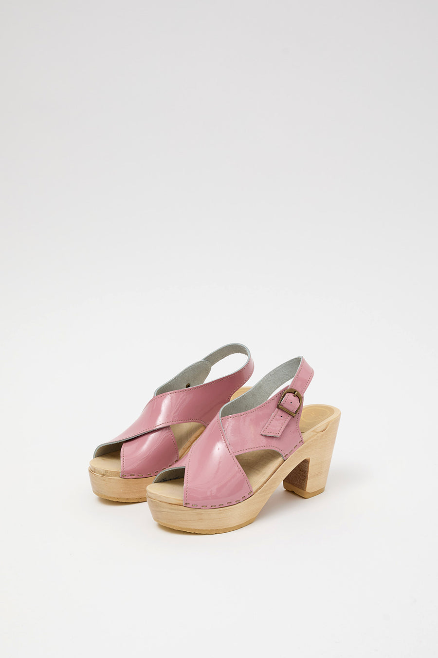 No.6 Crossover Clog on Platform in Mauve Patent