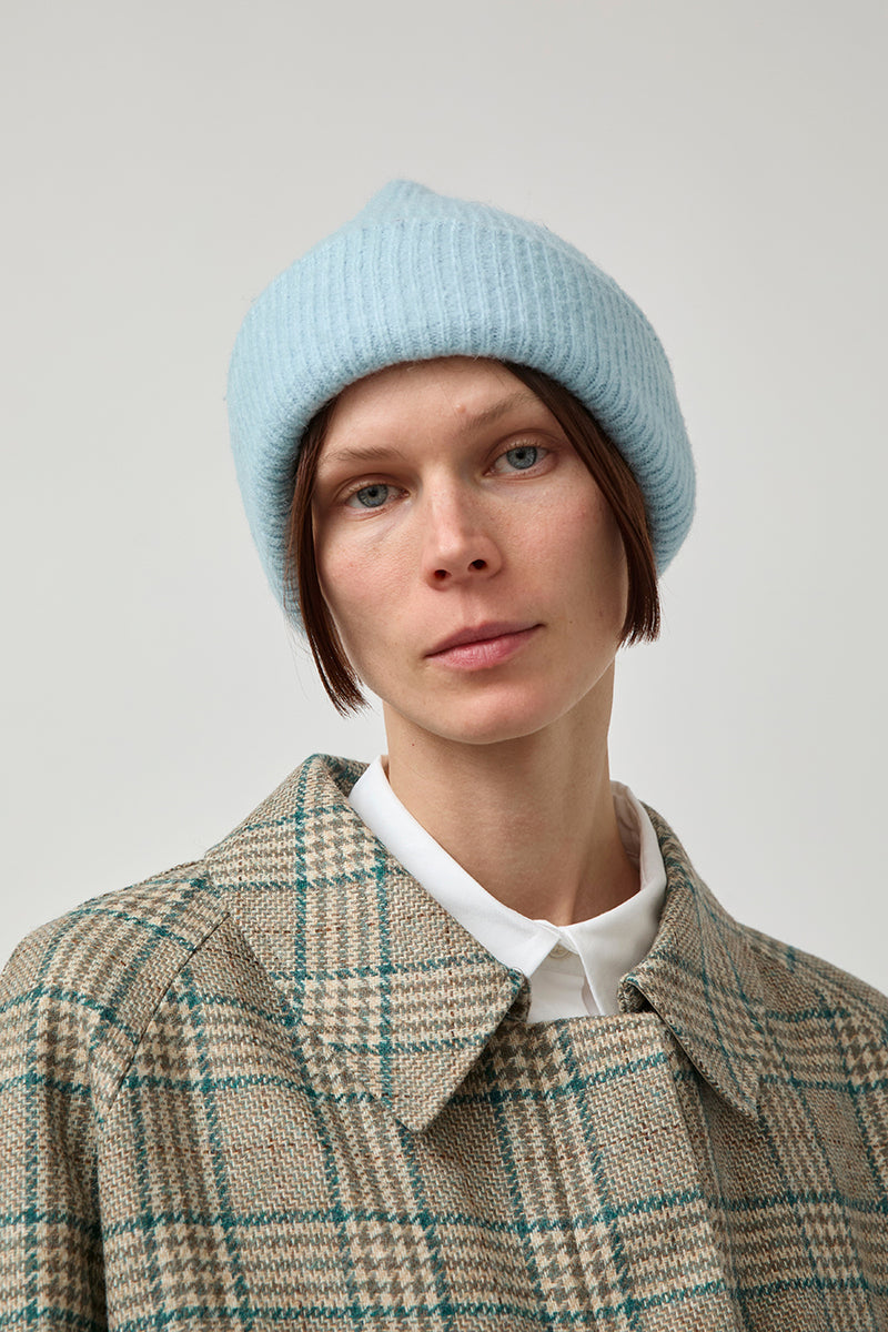 No6 Knit Hat in Ice Blue RESHOOT