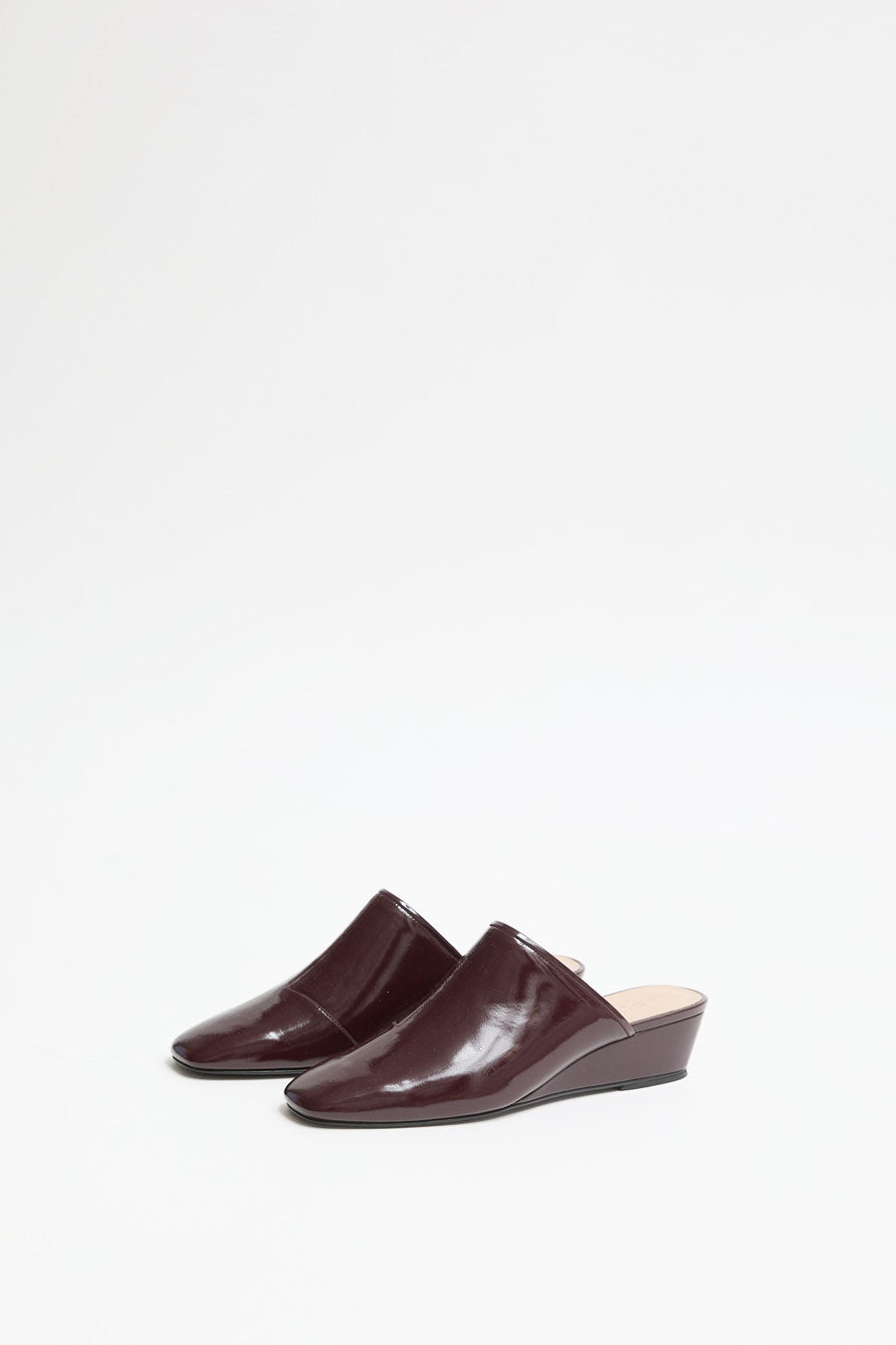 No.6 Neema Slide in Currant