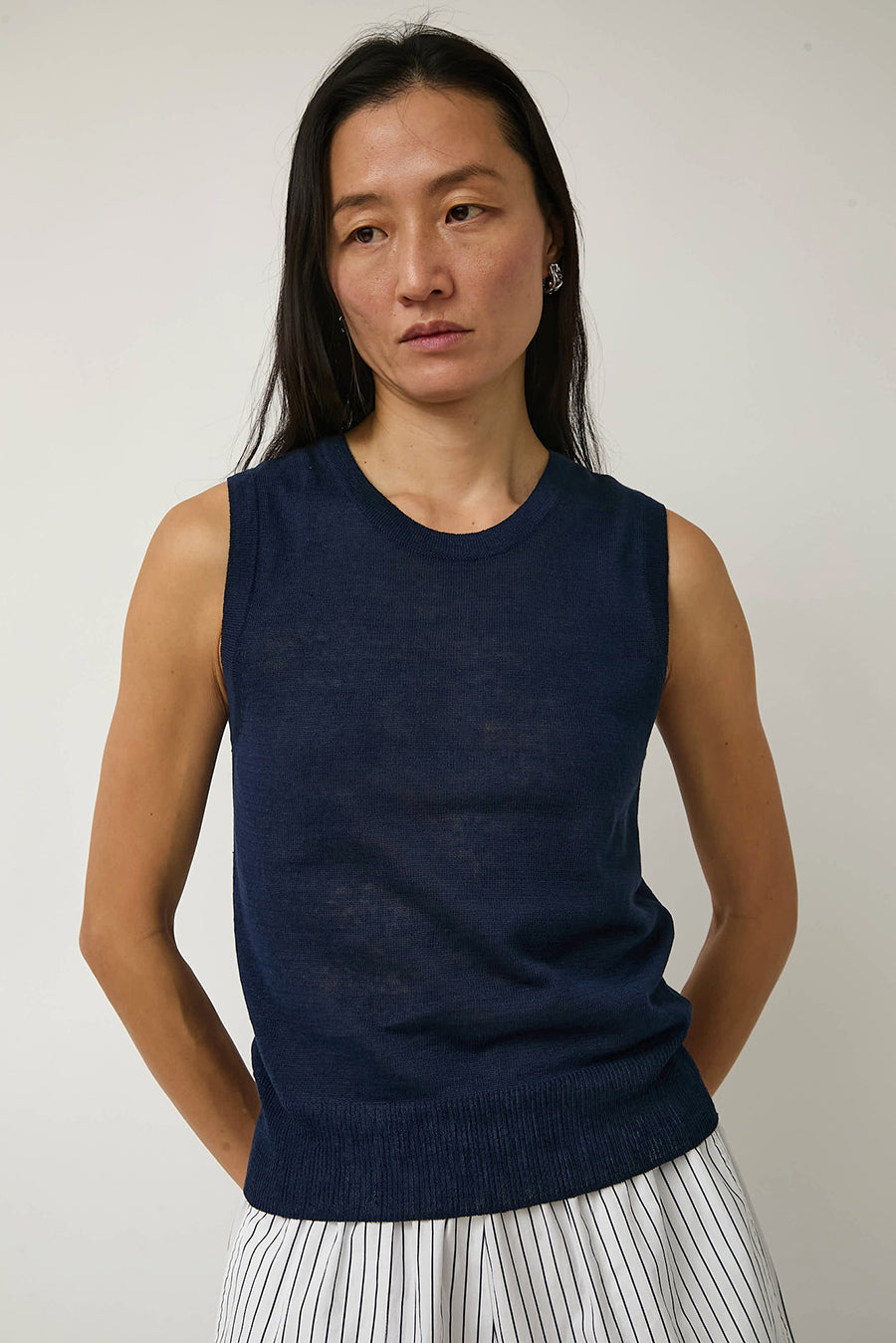 Nothing Written Rola Linen Sleeveless in Navy