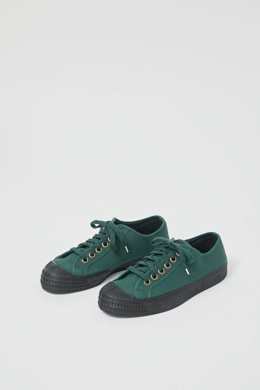 Novesta Star Master in Sycamore