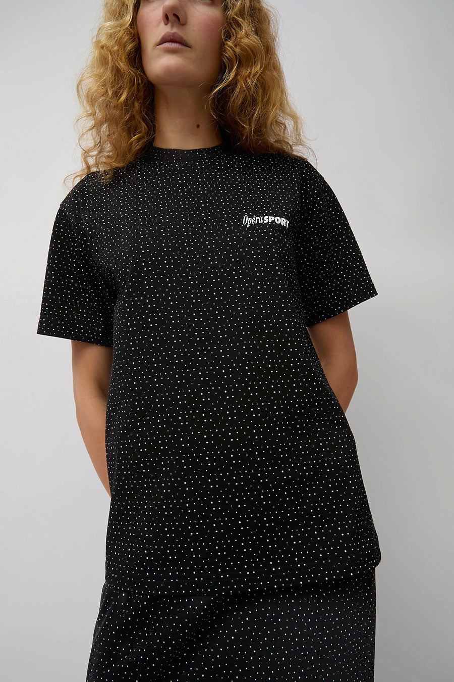 OpéraSPORT Clive Unisex T-Shirt in Dots
