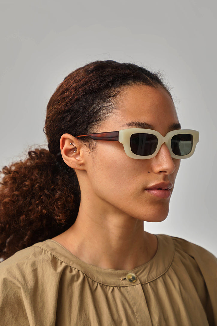Image of Projekt Produkt AUCC2 Sunglasses in Beige