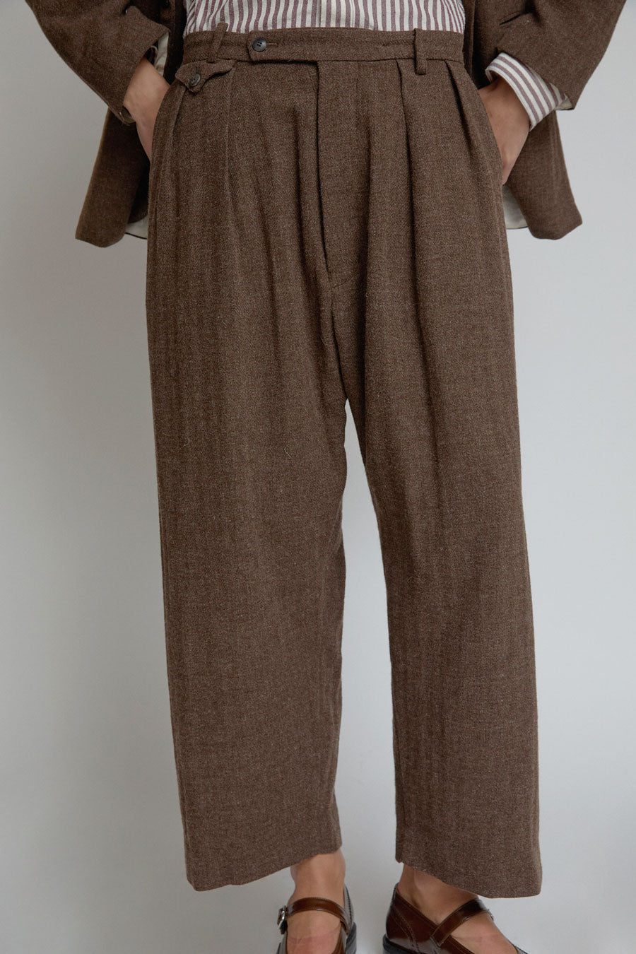 Quitan Wide Cricket Pants in Dark Brown