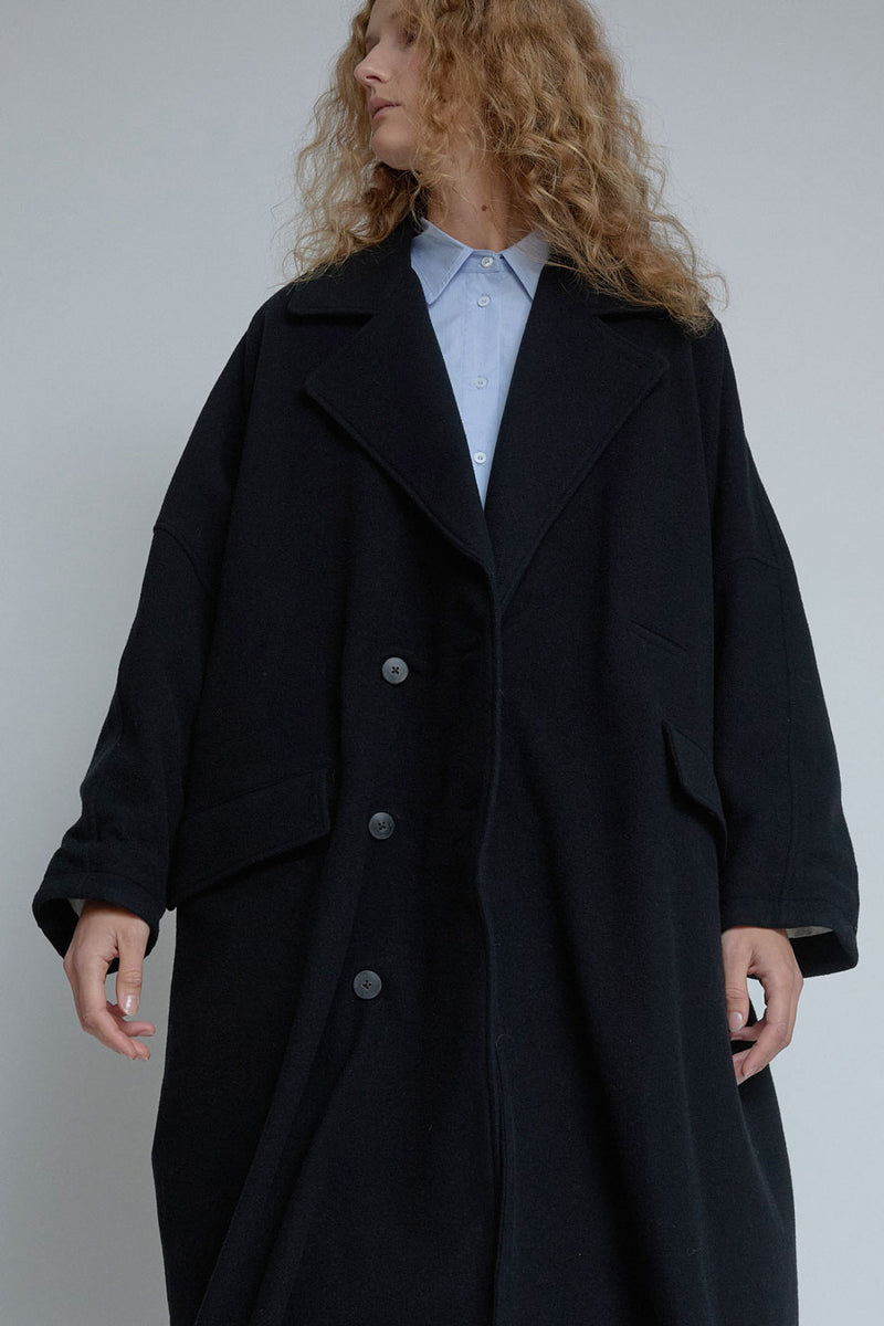 Quitan Wool Cashmere Trench Coat in Black