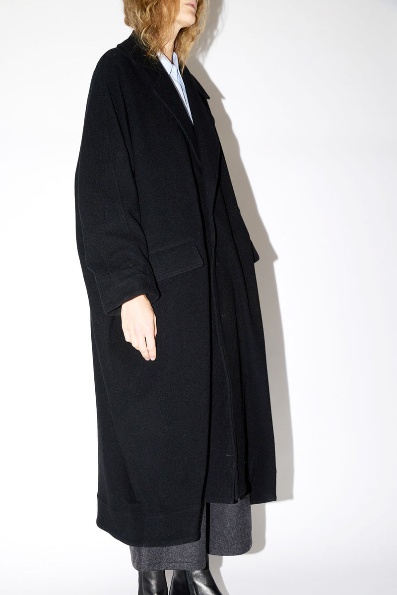 Quitan Wool Cashmere Trench Coat in Black