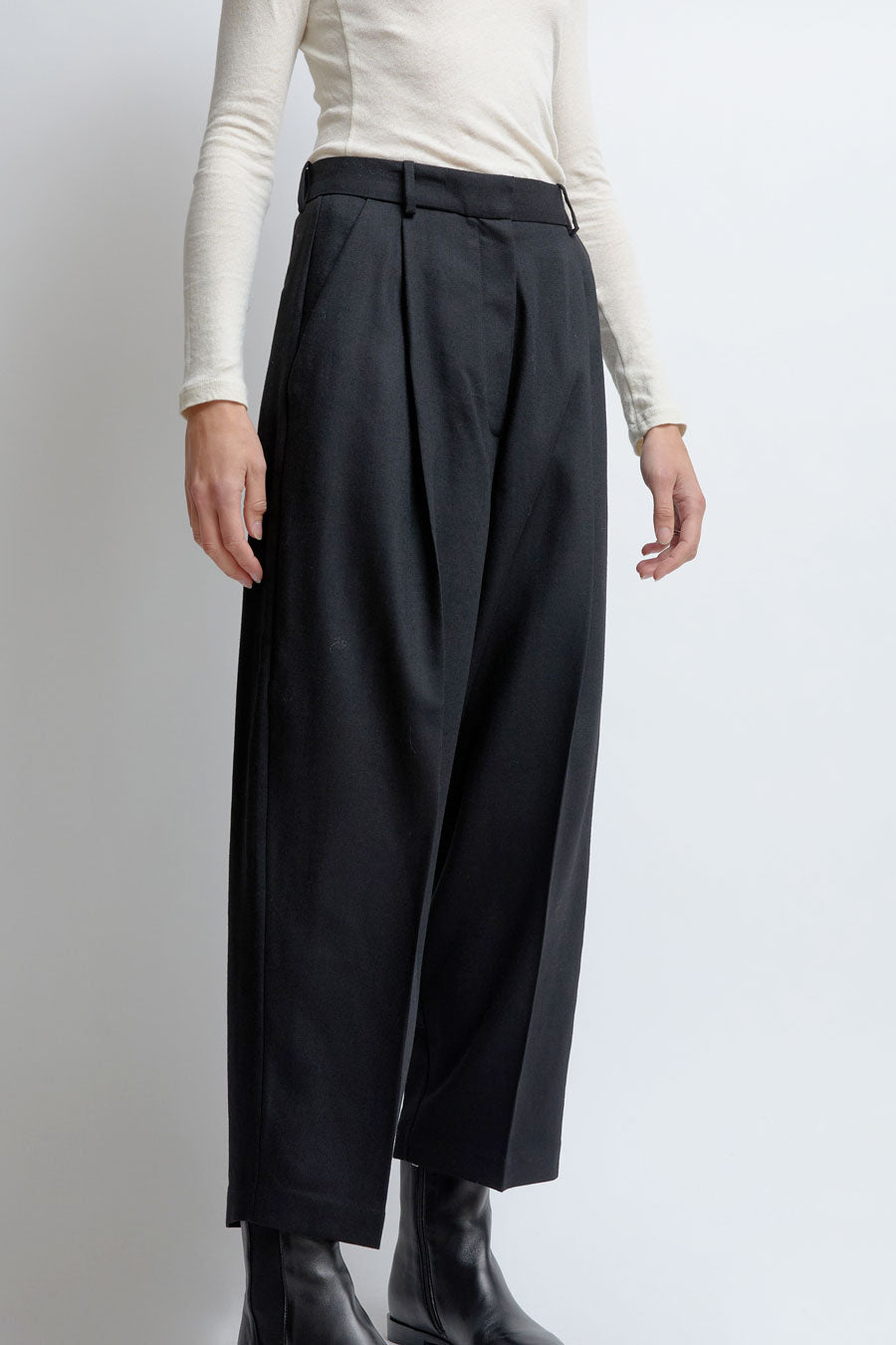 RUS Mono Pants in Black