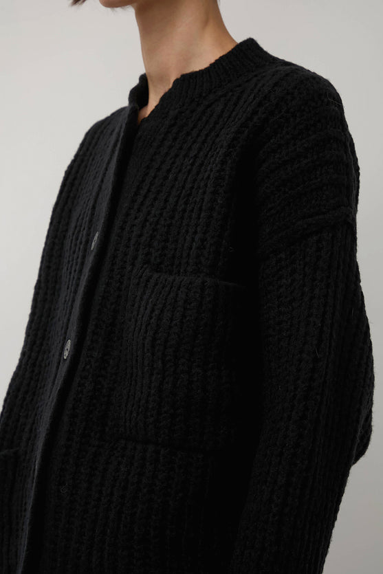RUS Nui Cardigan in Black