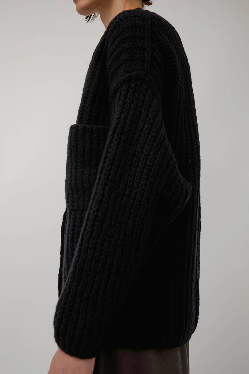 RUS Nui Cardigan in Black