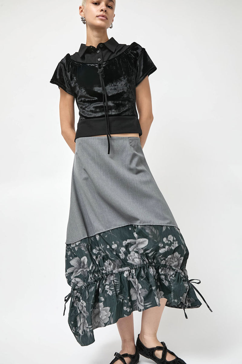 Rave Review Vita Skirt in Grey and Black Floral