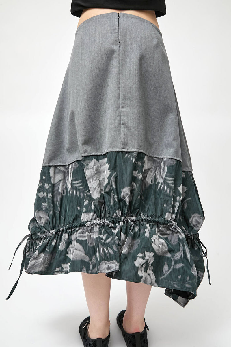 Rave Review Vita Skirt in Grey and Black Floral