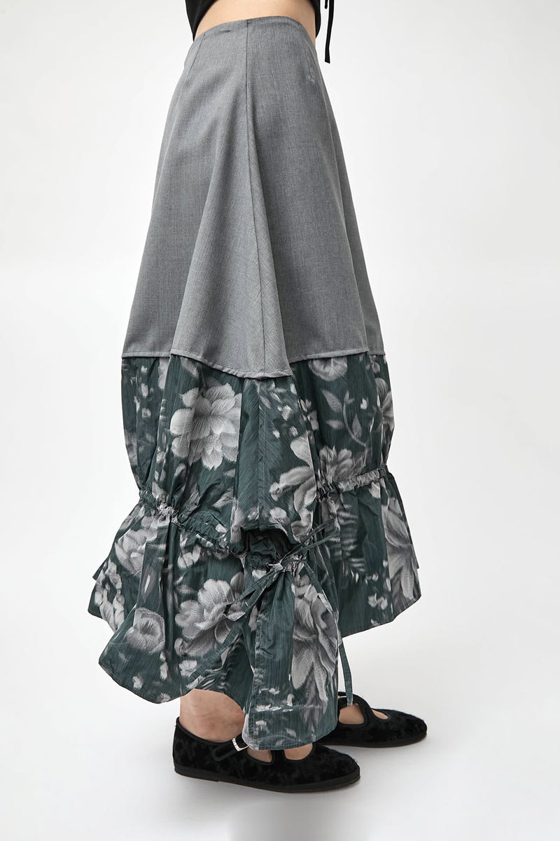 Rave Review Vita Skirt in Grey and Black Floral