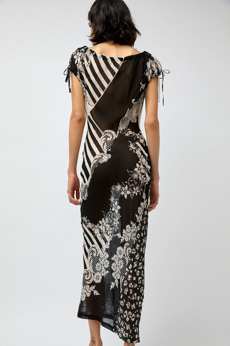 Rave Review Cleo Dress in Black Floral