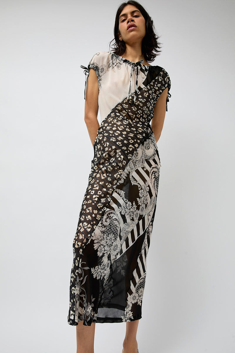Rave Review Cleo Dress in Black Floral