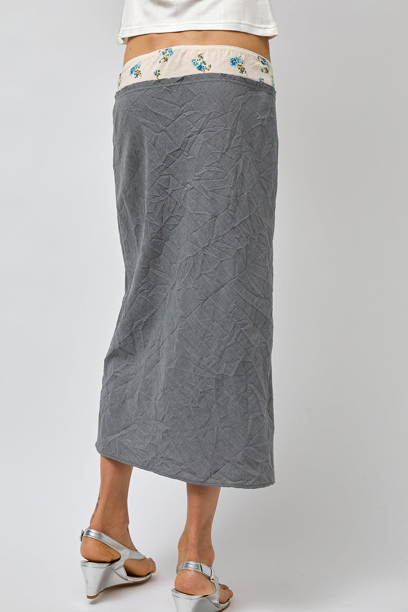 Rave Review Inez Skirt in Grey and Off White Flower