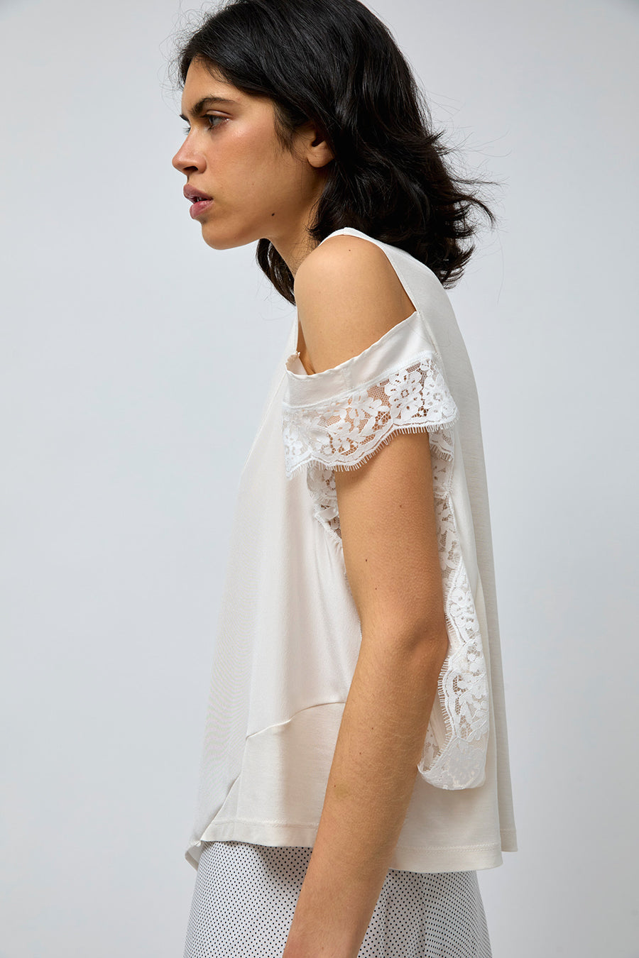 Rave Review Luna Top in White and Lace