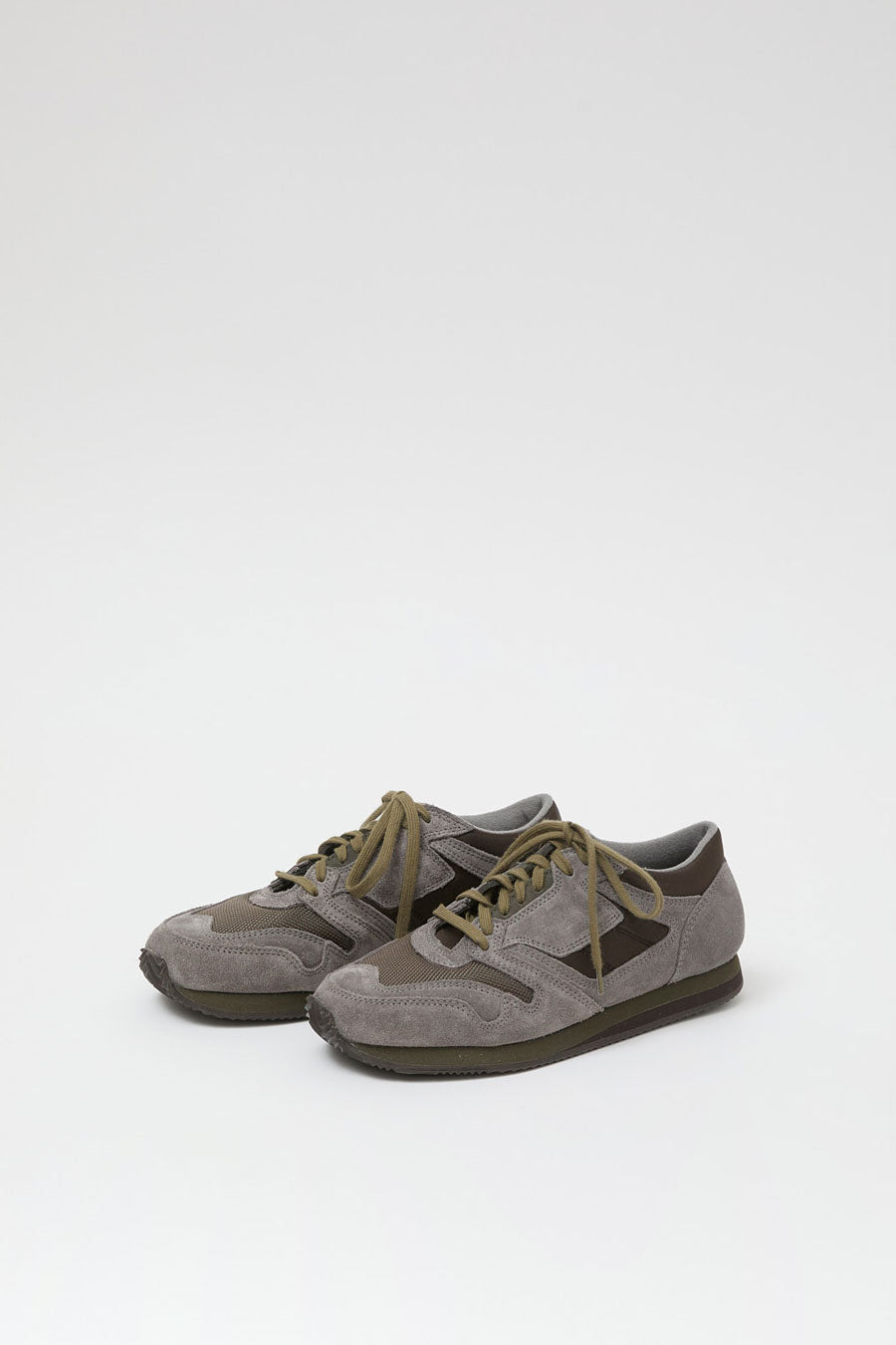 Reproduction of Found 1800FS Trainer in Gray and Olive Green