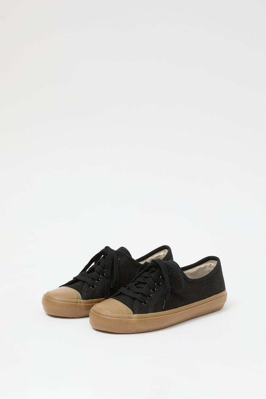 Reproduction of Found 5500LF Lace Up Trainer in Black and Honey Sole