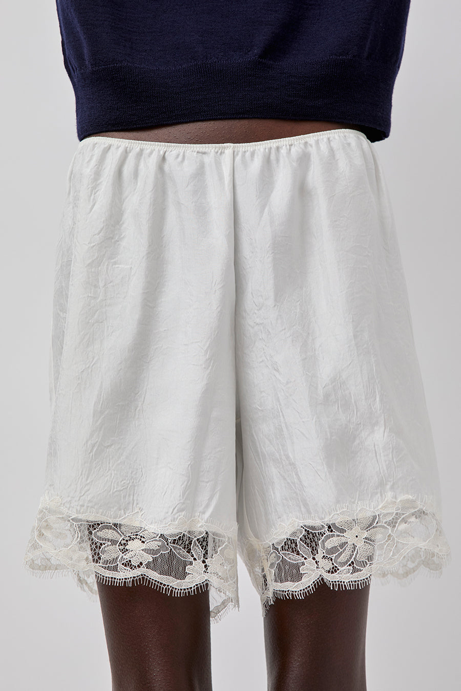 Roseanna Arlo Short in Blanc
