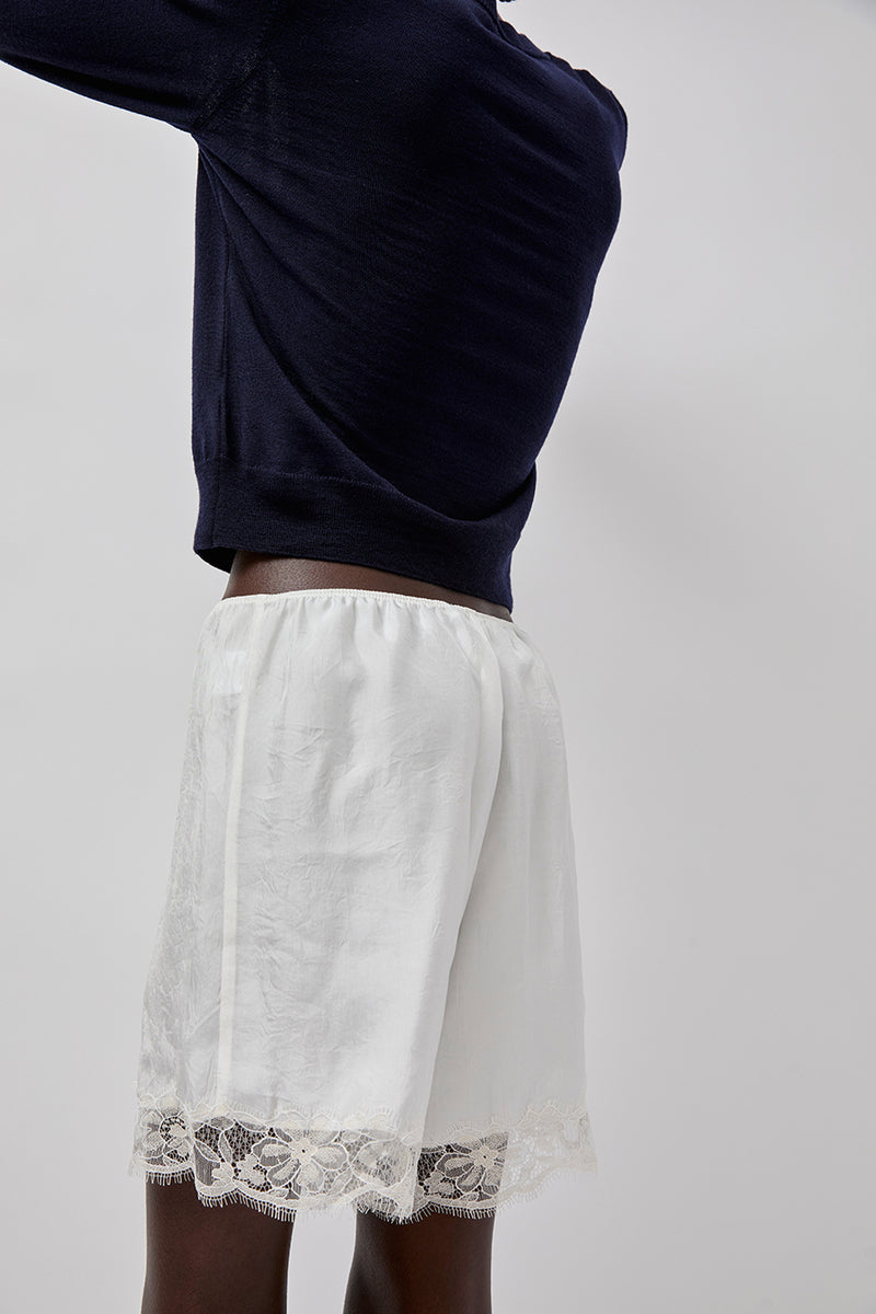 Roseanna Arlo Short in Blanc