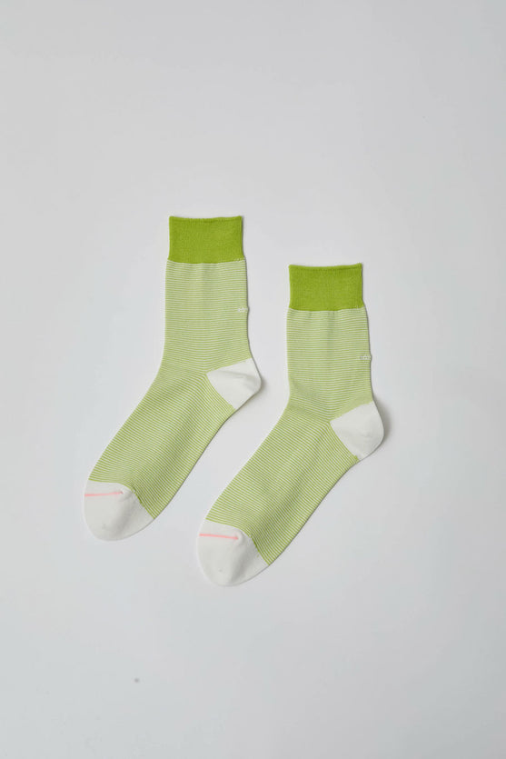 Rototo Fine Stripe Mini Crew Socks in Lime