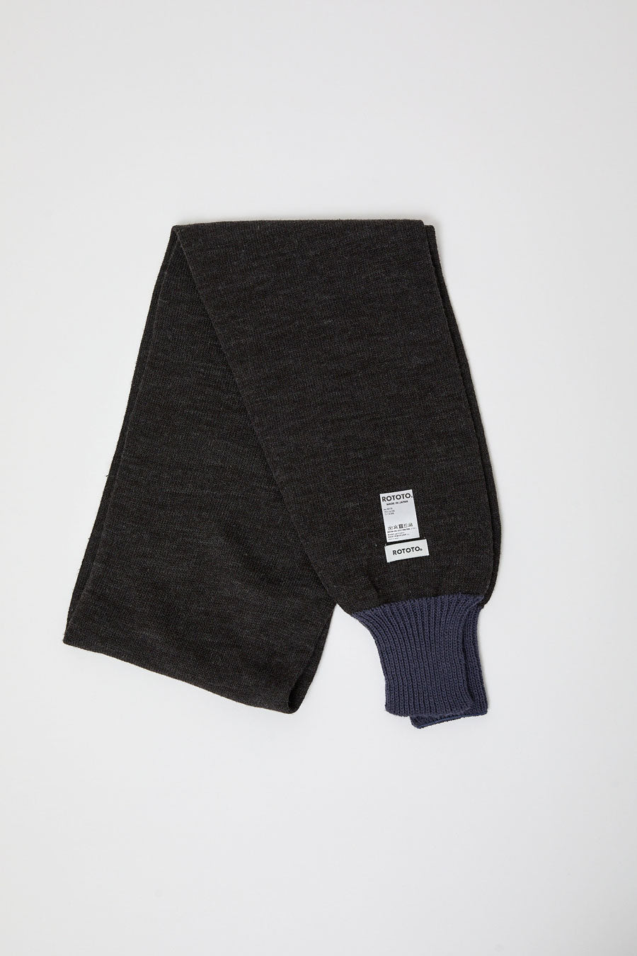 Rototo Sweater Sleeves Scarf in Charcoal and Dark Blue