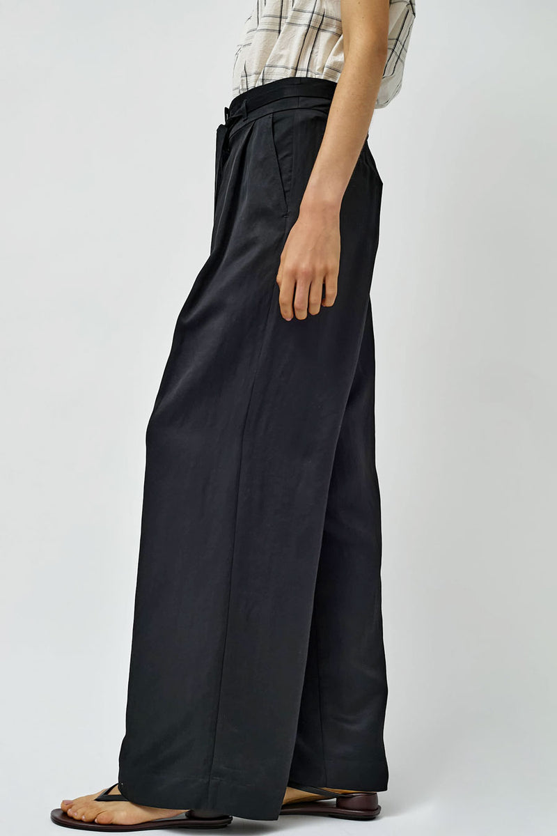 Rue Blanche Sunno Pant in Black