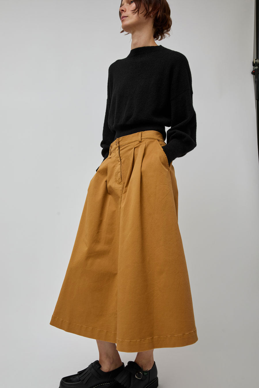 Rue De Tokyo Pen Skirt in Amber Brown Twill