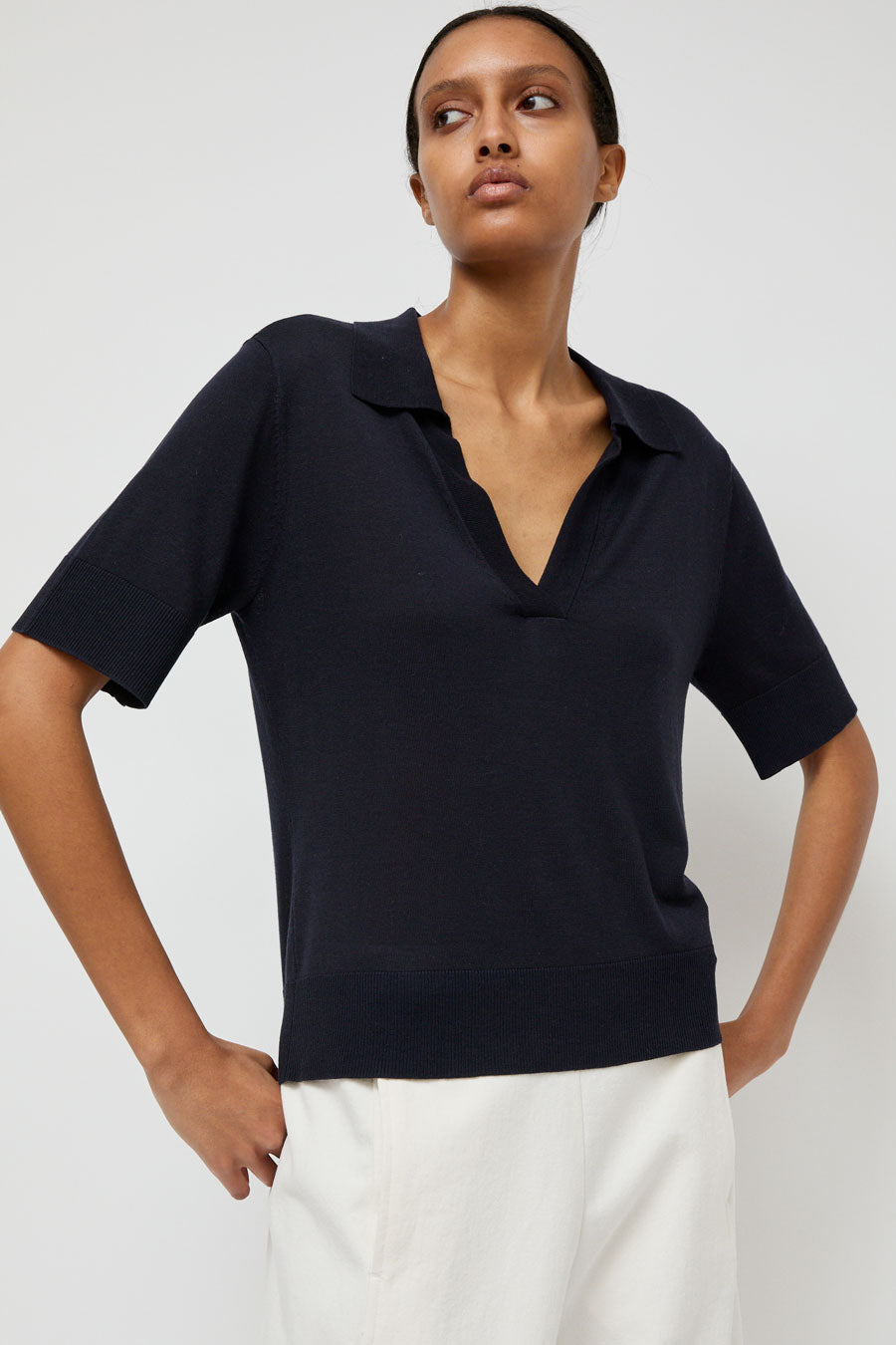 No.6 Amos Polo in Midnight