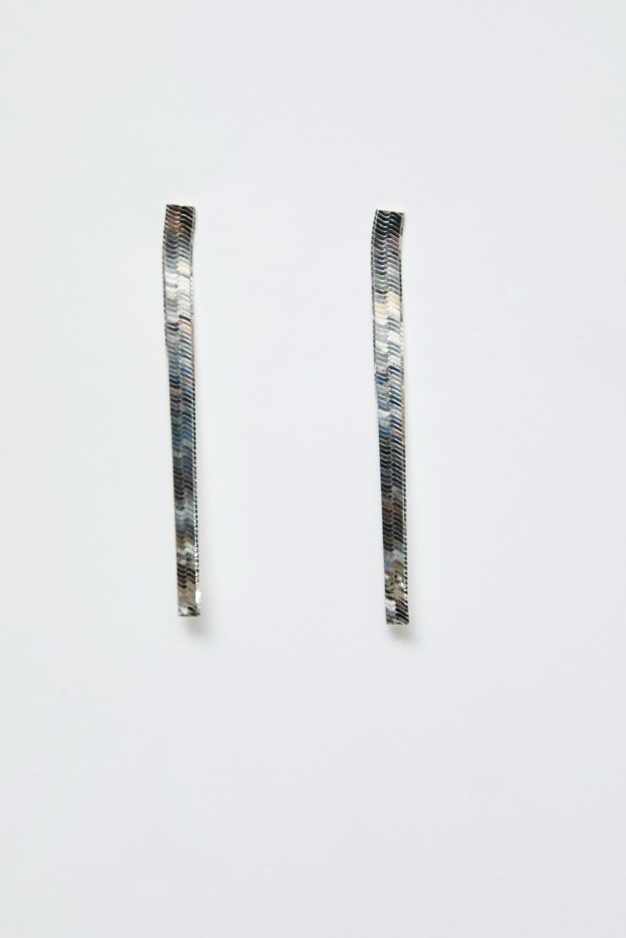 Saskia Diez Fluid Earrings Short in Silver