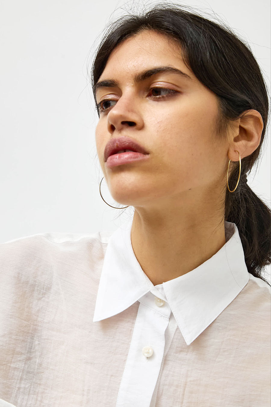 Saskia Diez Wire Earrings No.2 in Gold