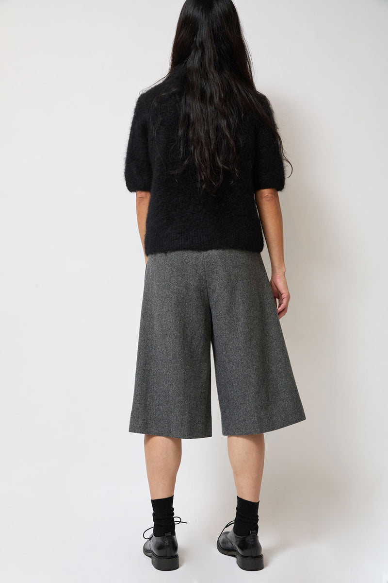Sayaka Davis Capris in Grey