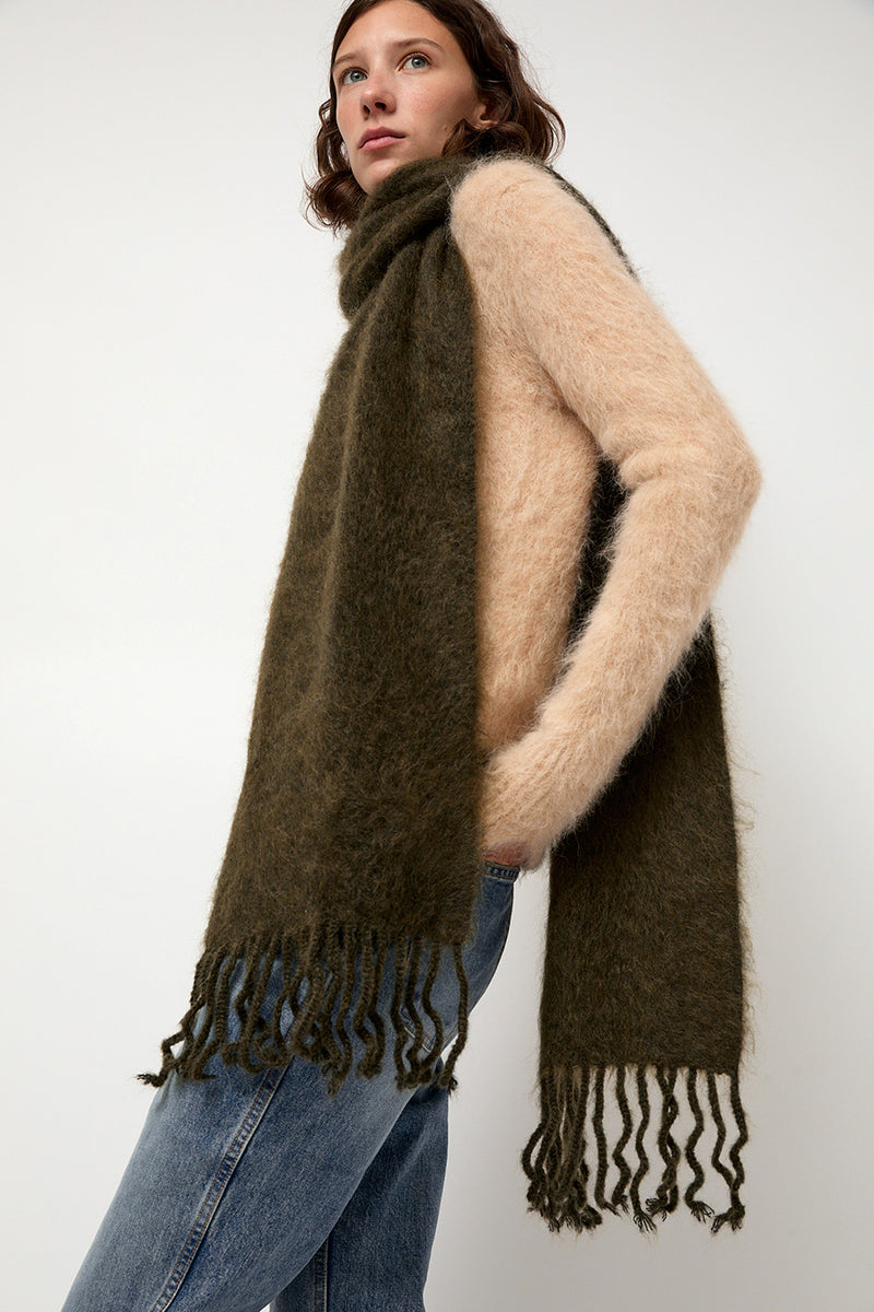 Sayaka Davis Ribbed Mohair Scarf in Olive