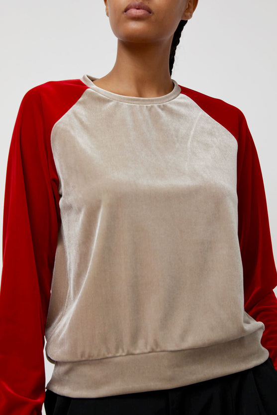 Simone Wild Two Tone Raglan Sweatshirt in Red and Taupe