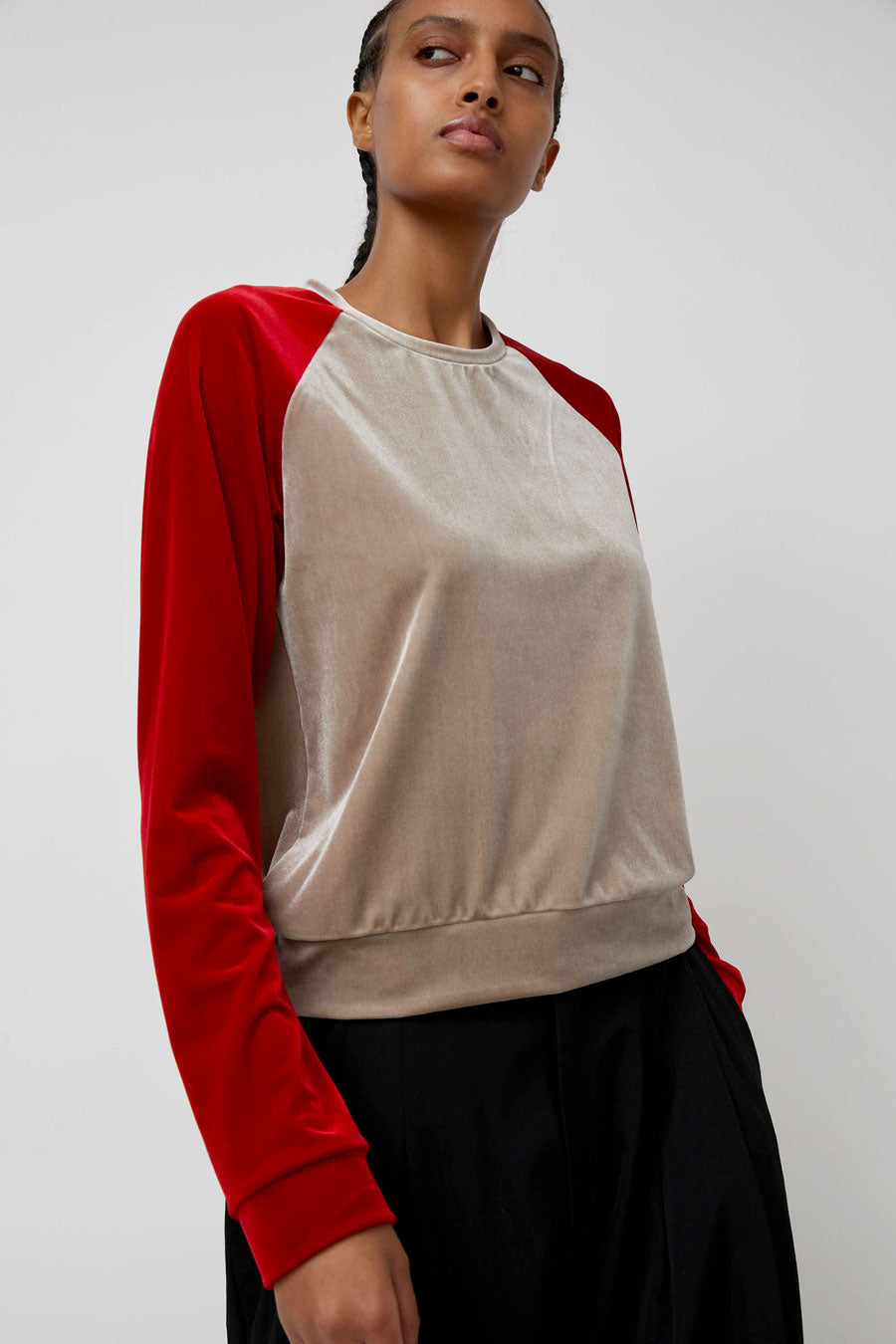 Simone Wild Two Tone Raglan Sweatshirt in Red and Taupe