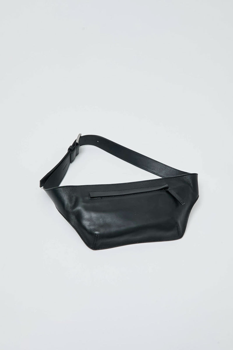 St. Agni Arc Belt Bag in Black