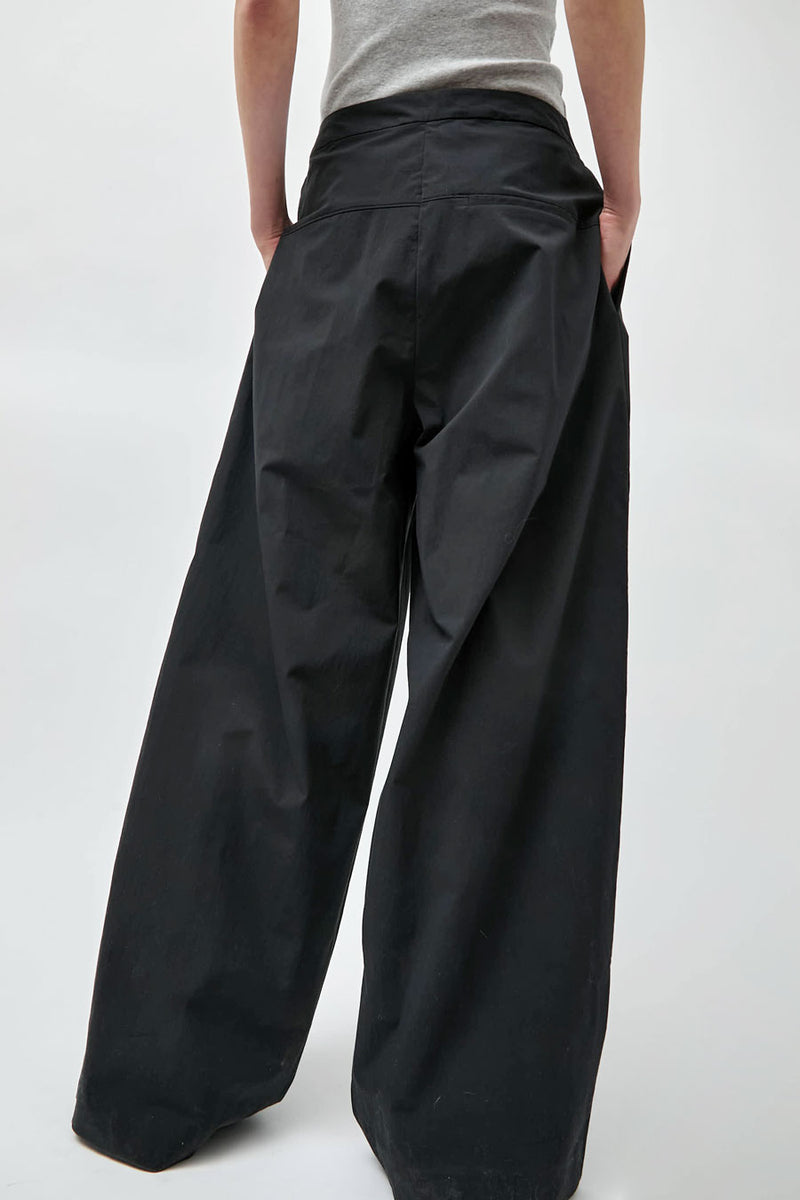 St. Agni Relaxed Pleated Pants in Black