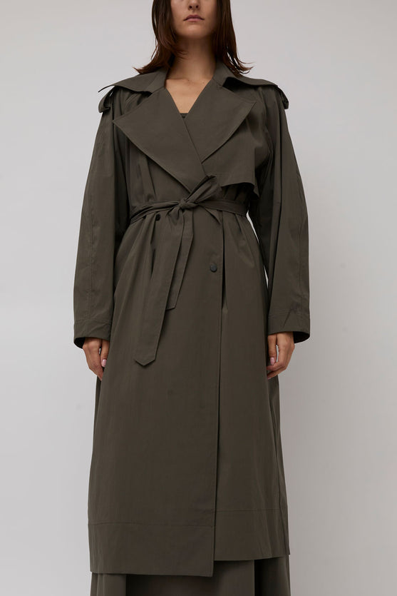 St. Agni Relaxed Trench in Khaki