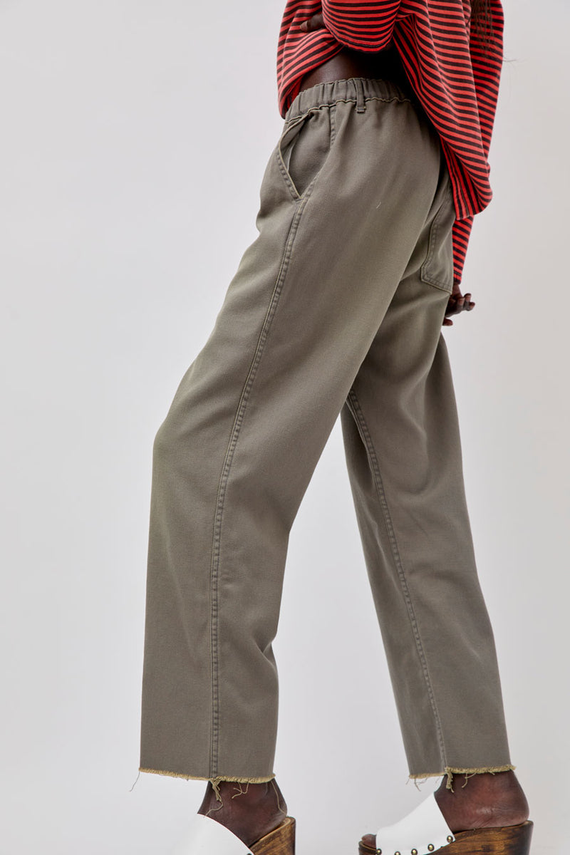 Sultan Wash Petit Baggy UK Cut Pant in Gris Kaki