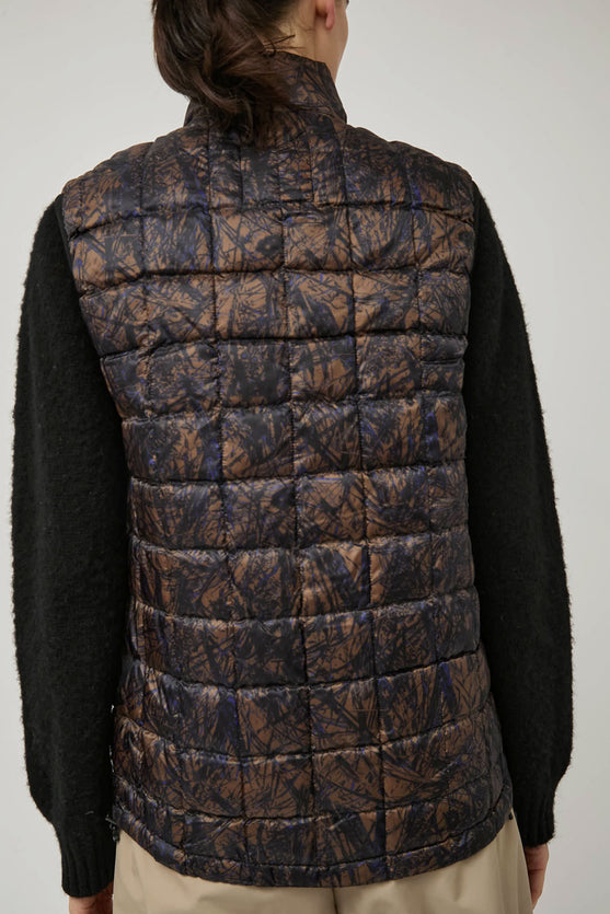 TAION Mountain Hi-Neck W-Zip Light Down Vest in Brushed Meadows