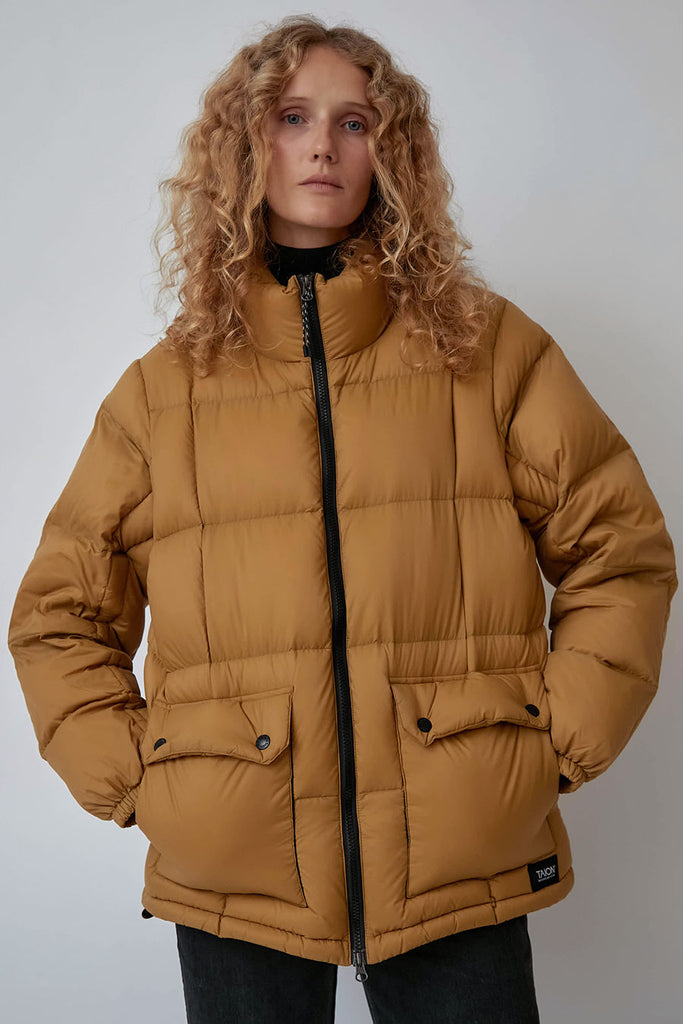 TAION Mountain Packable Volume Jacket in Beige