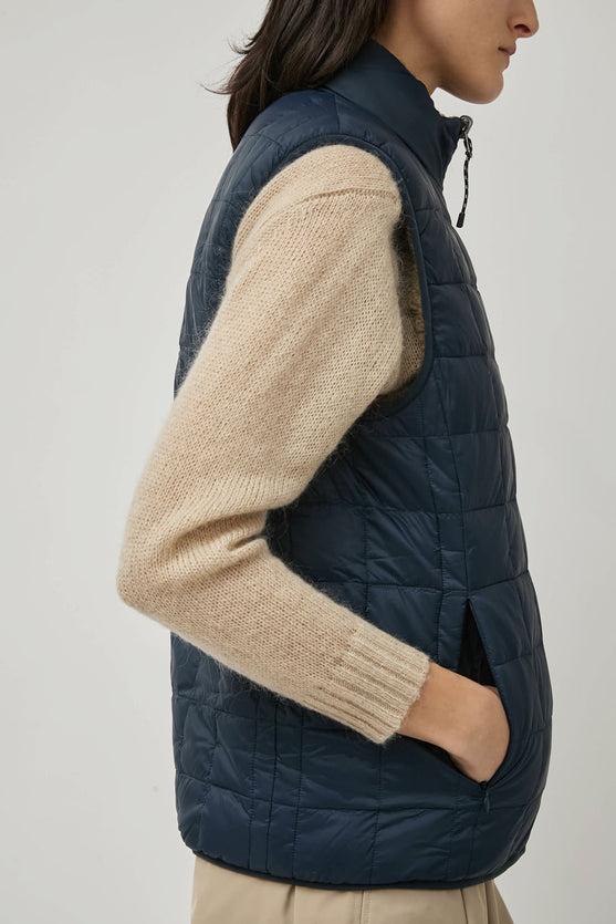 TAION Mountain Reversible Hi-Neck Vest in Dark Navy and Beige – No