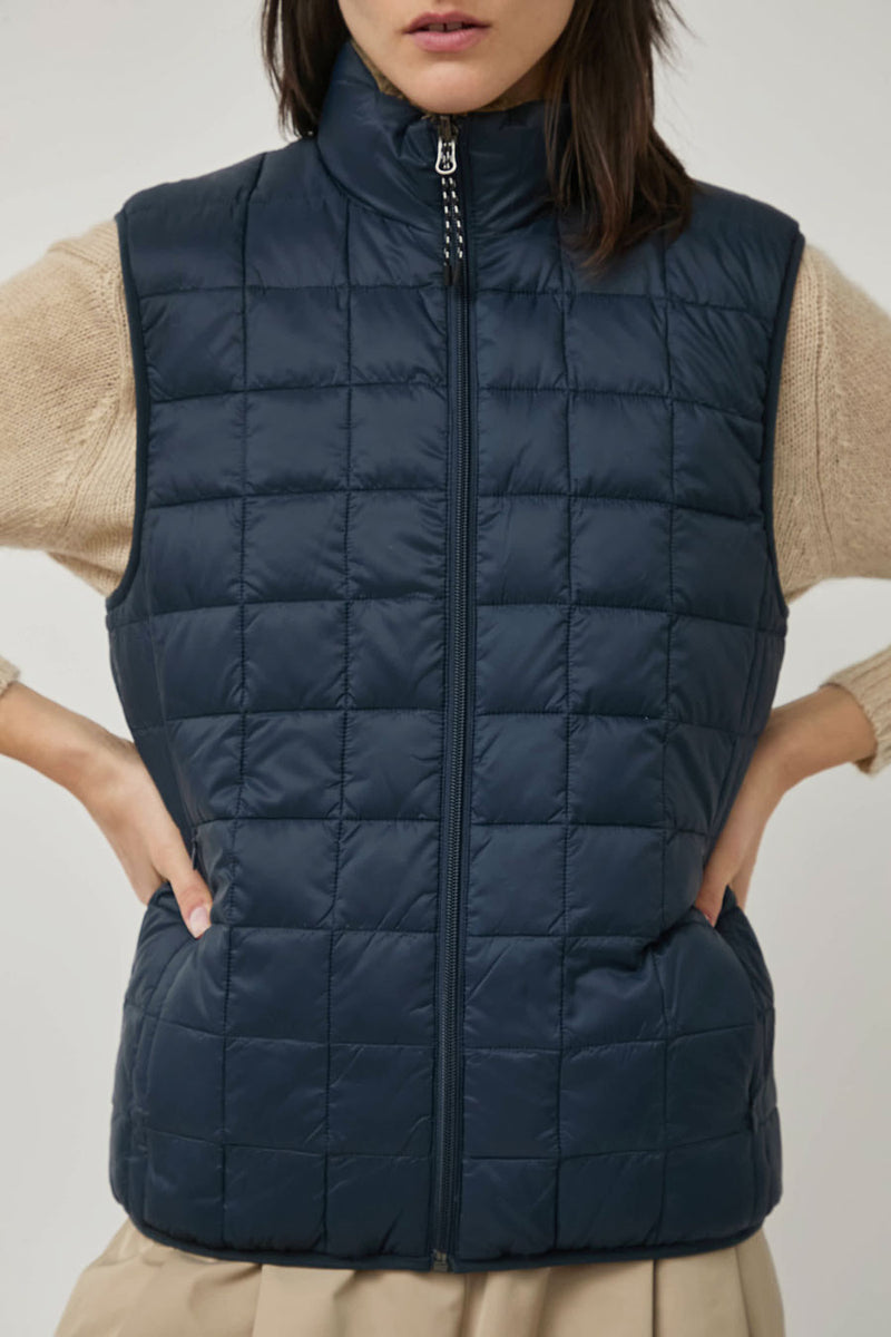 TAION Mountain Reversible Hi-Neck Vest in Dark Navy and Beige