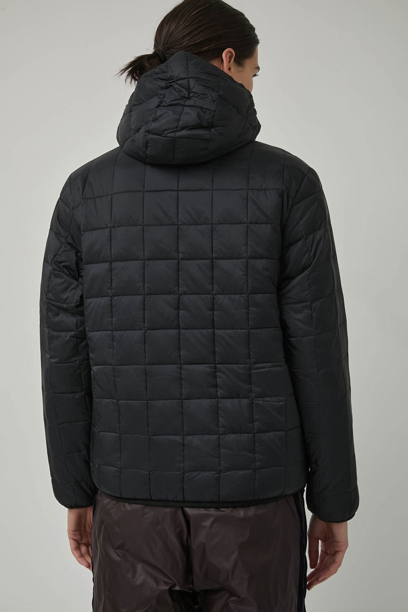 TAION Mountain Reversible Hood Jacket in Black and Beige